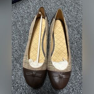 Land’s End Brown Flats